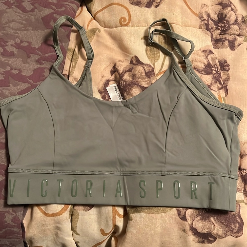 Victoria Sport Sports Bra